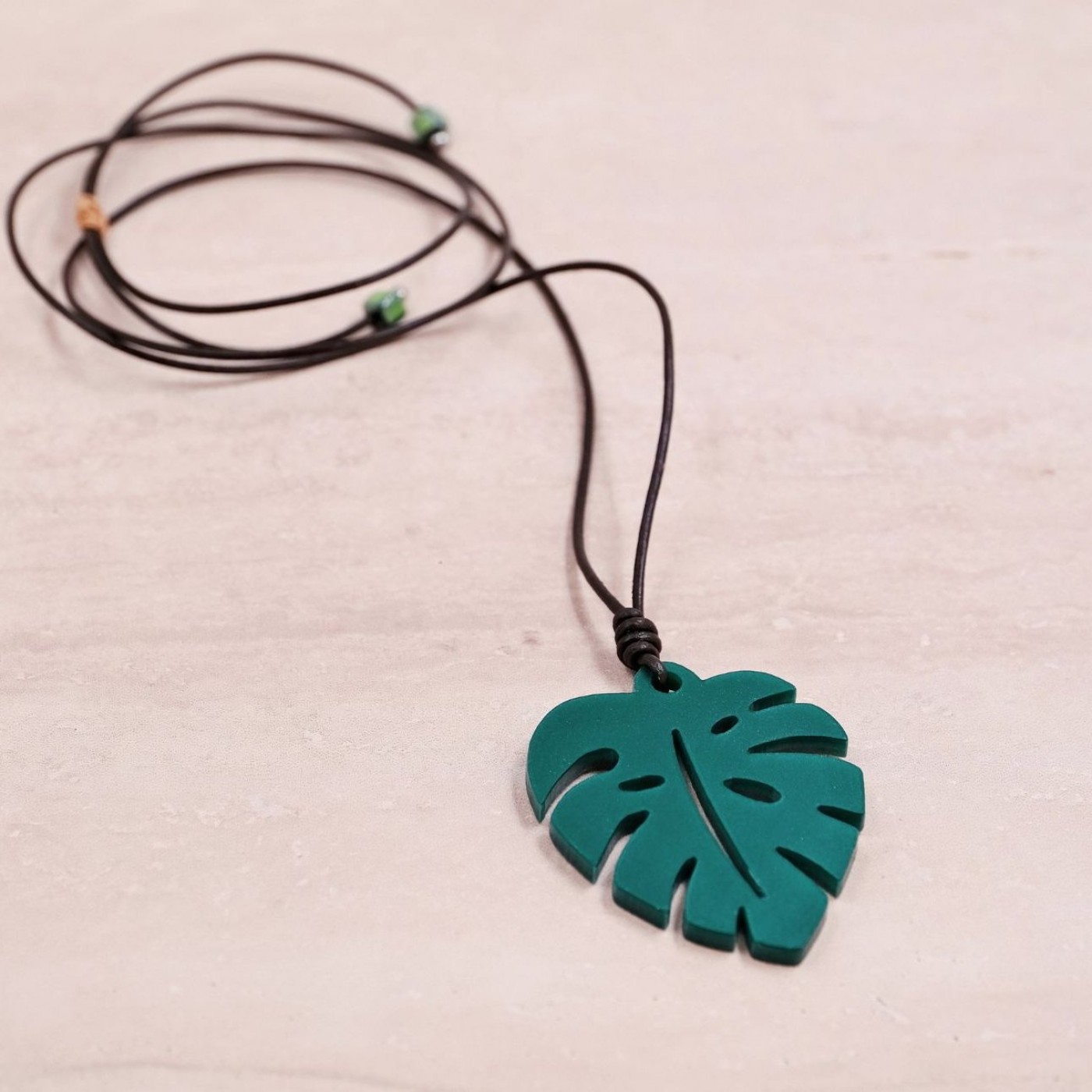 Κολιέ Toolittle – Nature – African Leaf Pendant